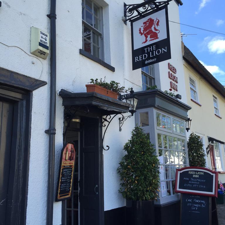 Red Lion Inn Sidbury Екстер'єр фото