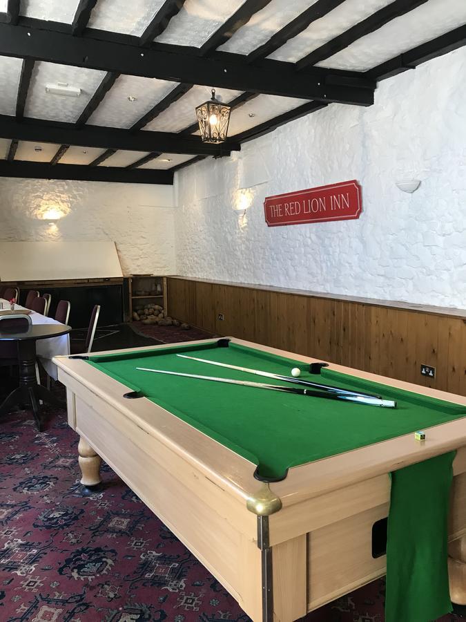 Red Lion Inn Sidbury Екстер'єр фото